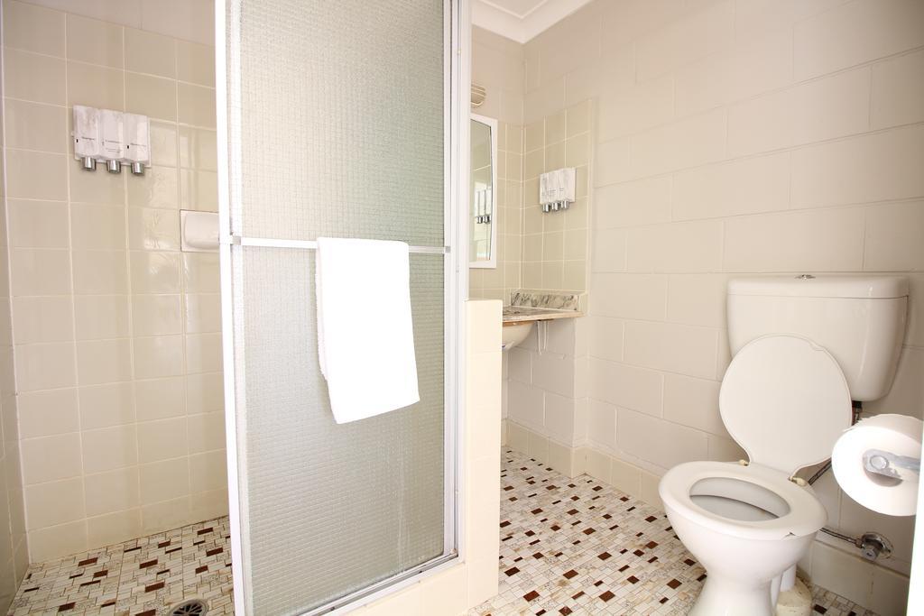 Snowy Mountains Resort And Function Centre Adaminaby Room photo